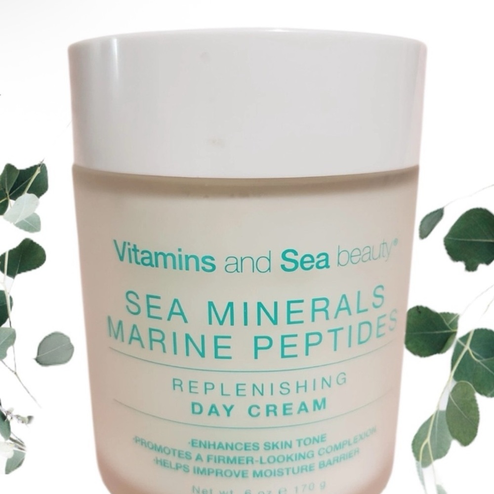 Vitamins and Sea Beauty Sea 🌊 marine peptides replenish cream daily
